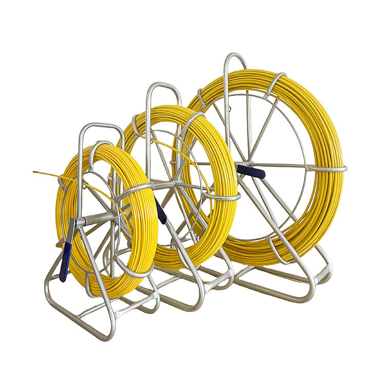 Fiberglass duct rodder